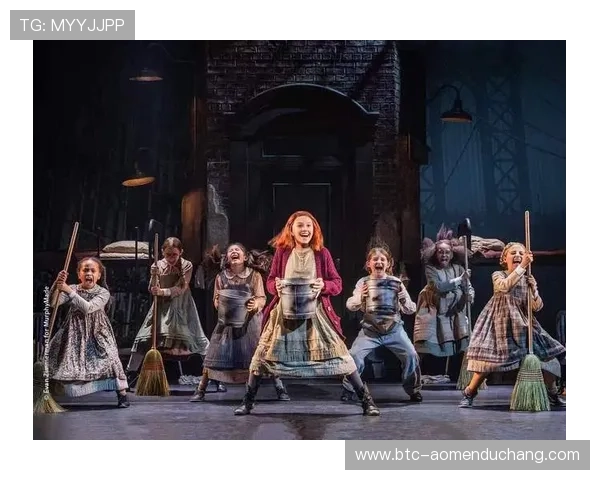 百老汇平台官网最新演出预告，提前掌握即将上演的经典剧目与新颖作品，精彩不断